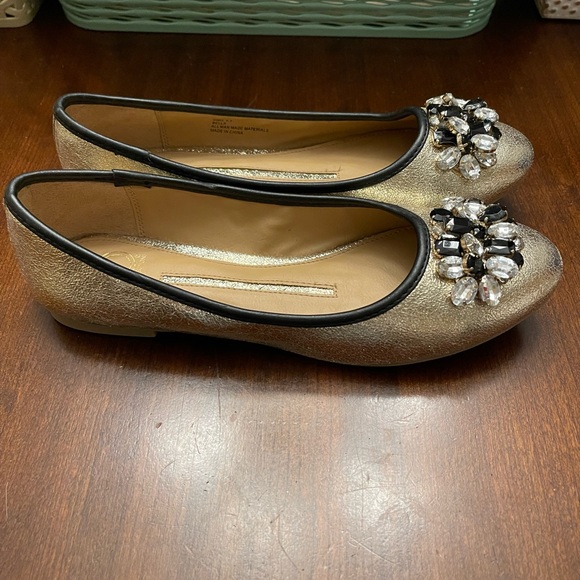 NWOT New Direction Bella Embellished Flats - Picture 4 of 7